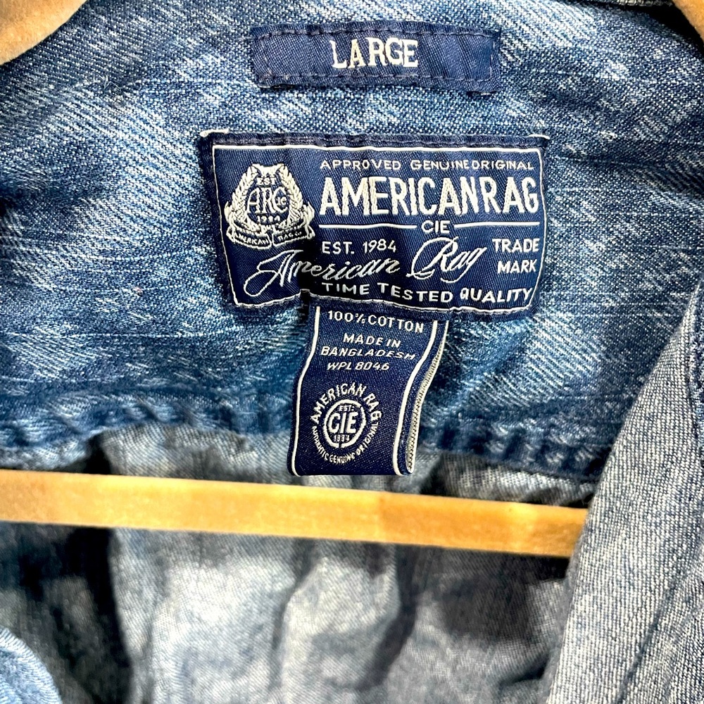 Fun patterned denim button down! - Picture 2 of 3